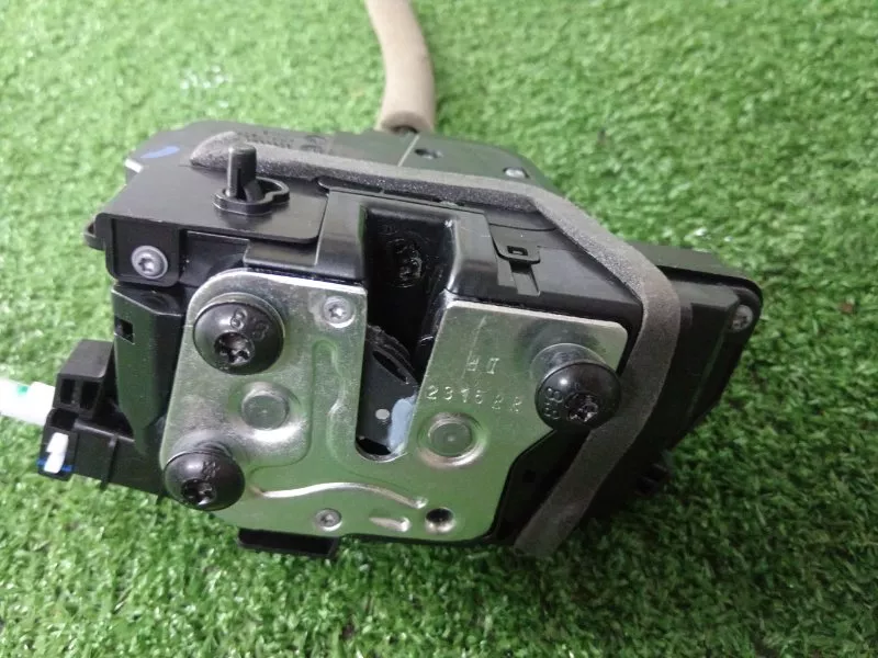 Замок двери