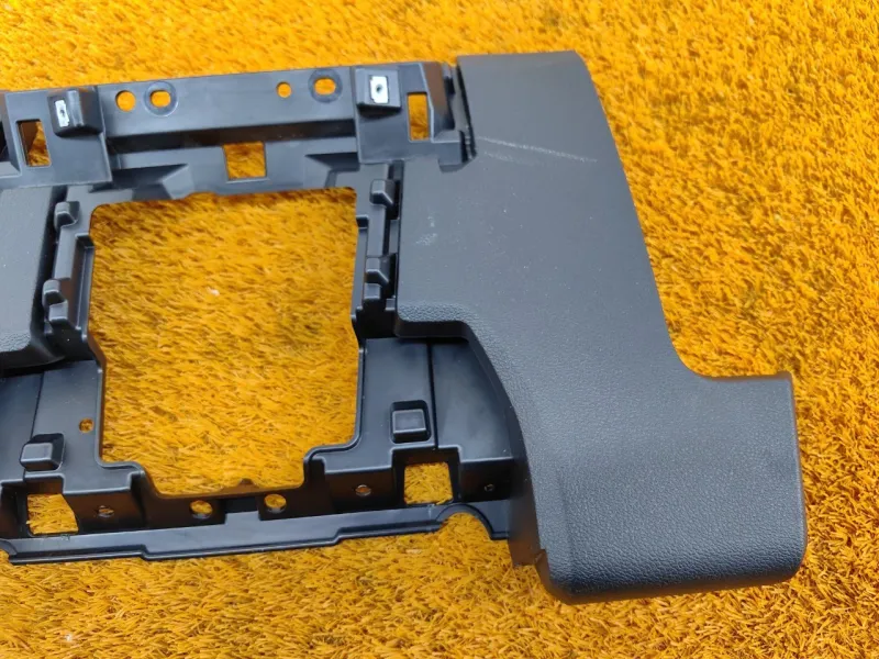 Накладка на торпедо