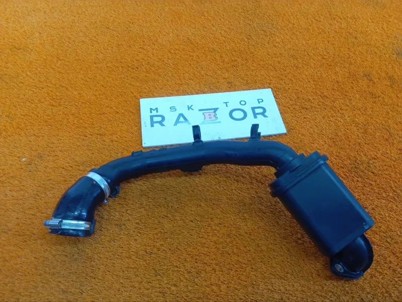 Патрубок интеркулера