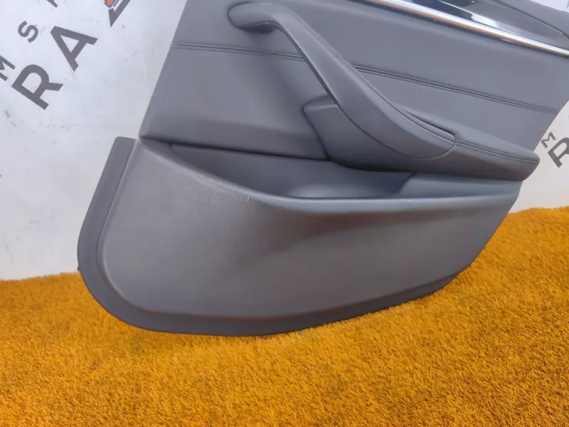 Обшивка двери