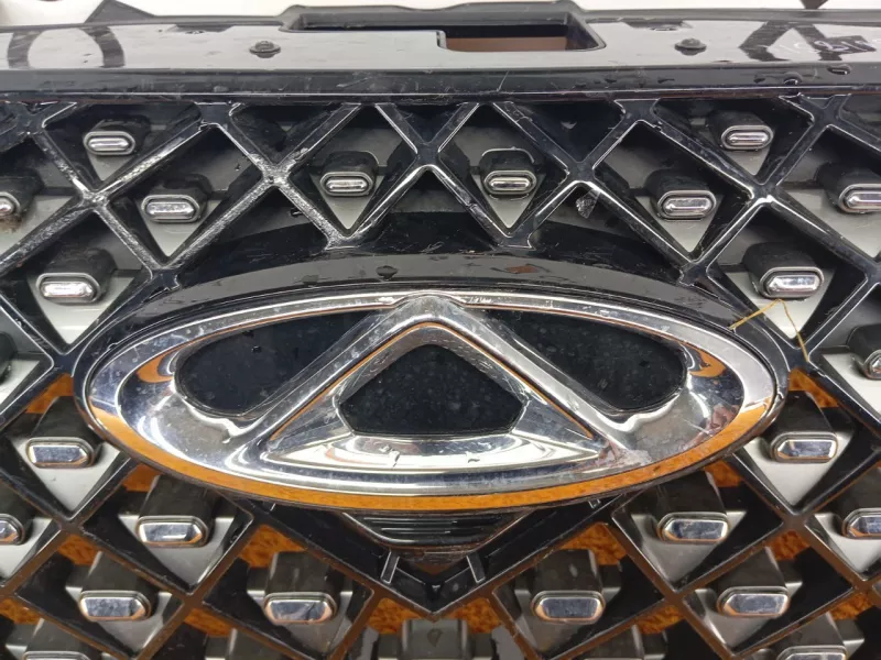 Решетка радиатора