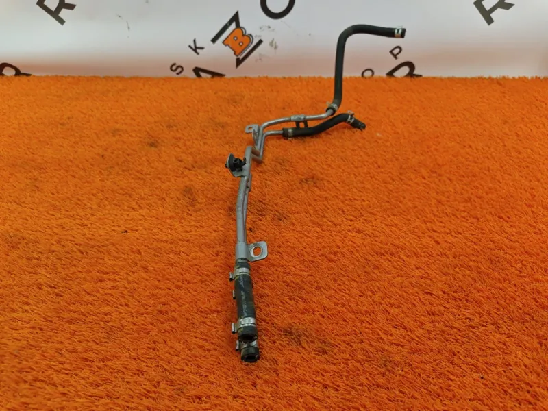 Трубка системы охлаждения