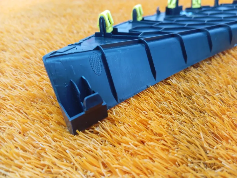 Накладка на торпедо