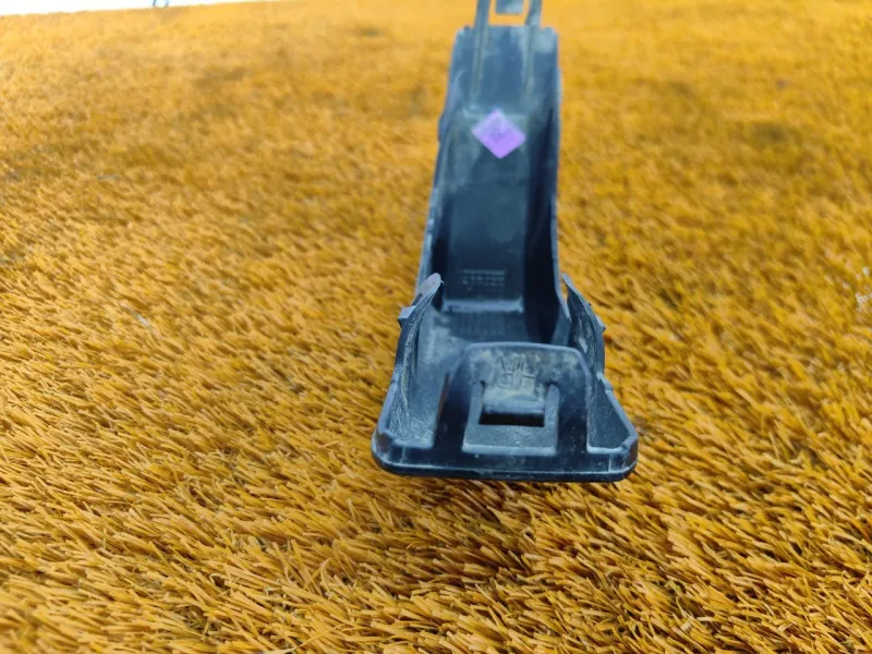 Накладка бампера