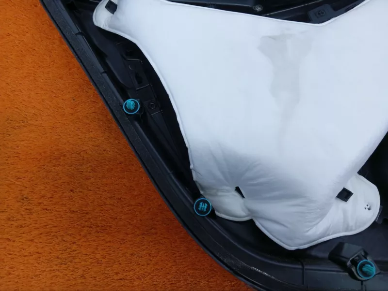 Обшивка двери