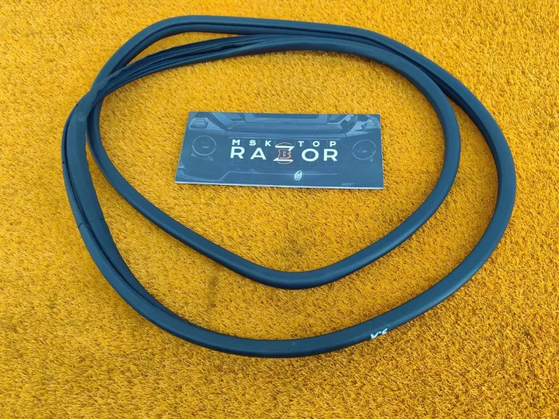 Уплотнитель проема двери