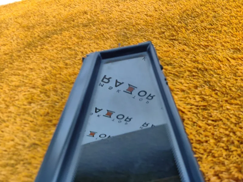 Форточка задняя