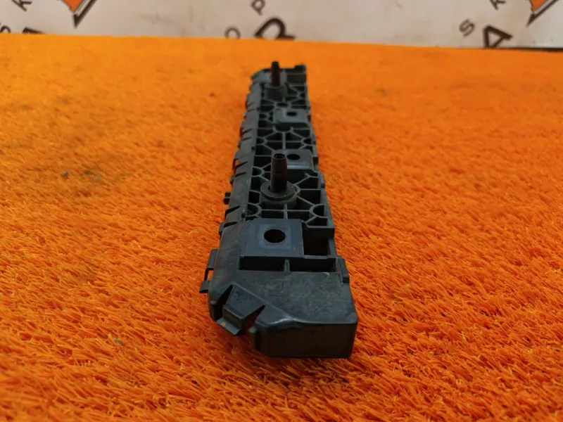 Крепление бампера