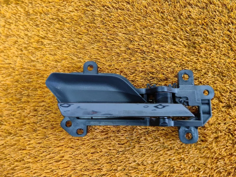 Ручка двери внутренняя Changan UNI-V 2023 6105400DE01, передняя правая