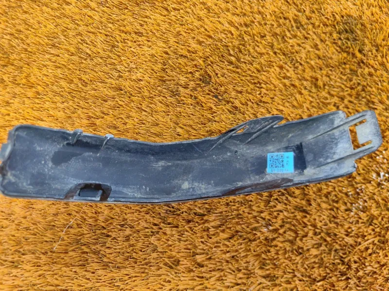 Накладка бампера