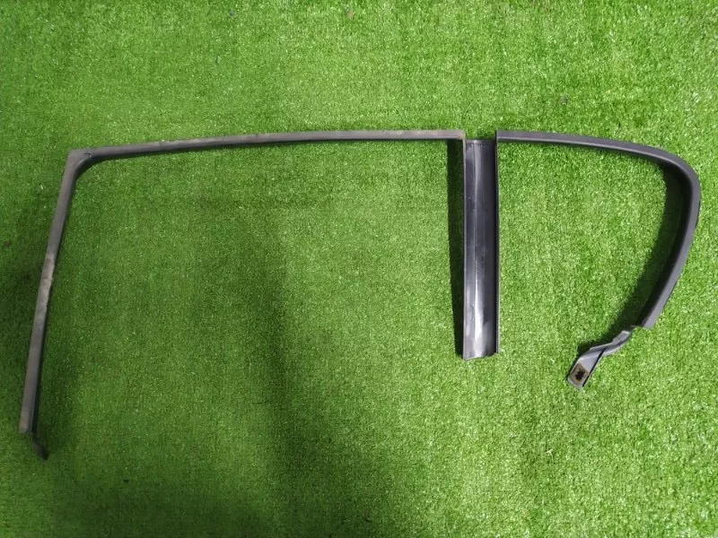 Молдинг рамки двери