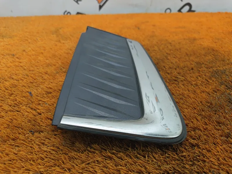 Накладка крыла