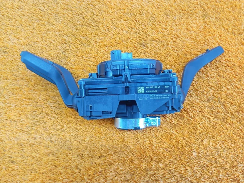 Подрулевой переключатель