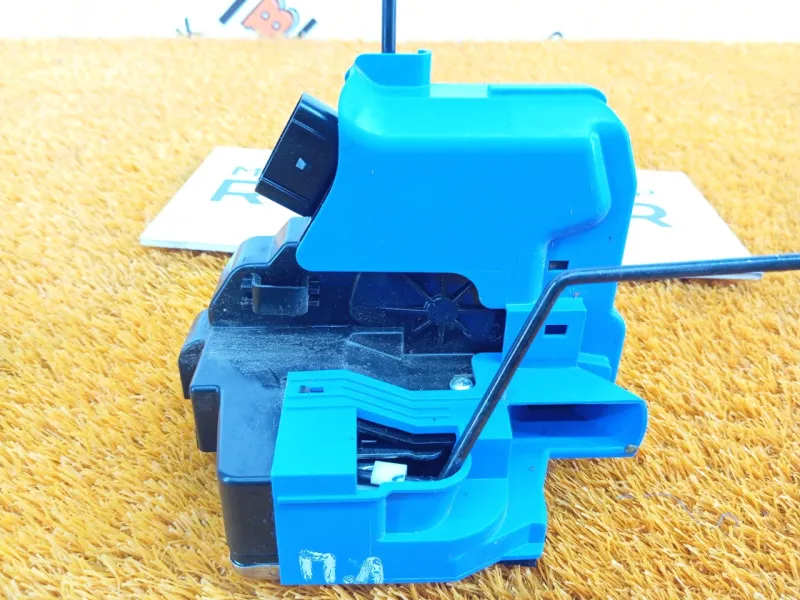 Замок двери