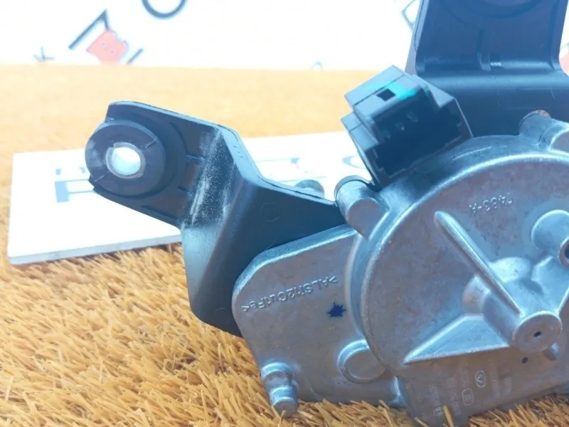 Моторчик стеклоочистителя