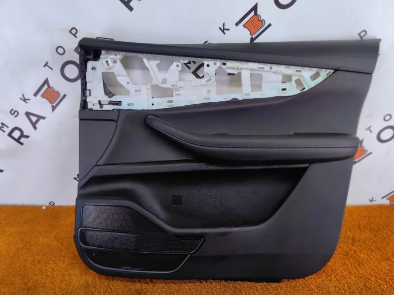 Обшивка двери