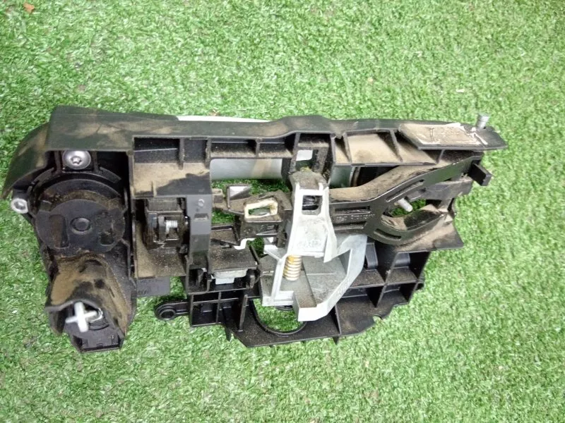 Ручка двери наружняя