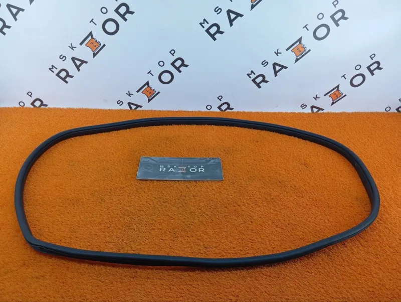 Уплотнитель проема двери