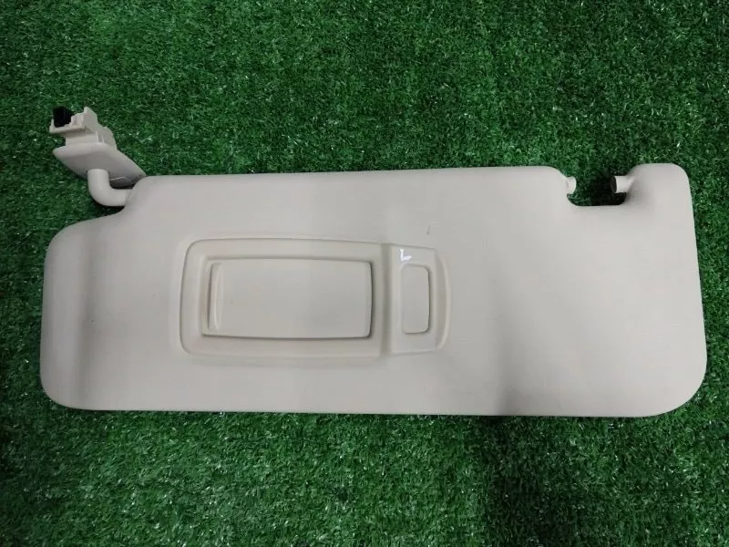 Козырек солнцезащитный