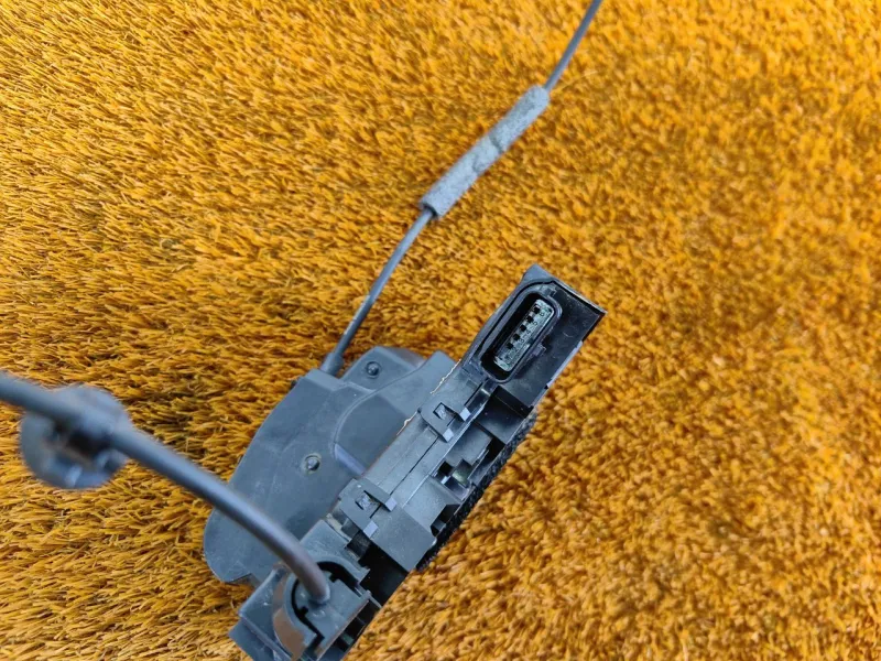 Замок двери