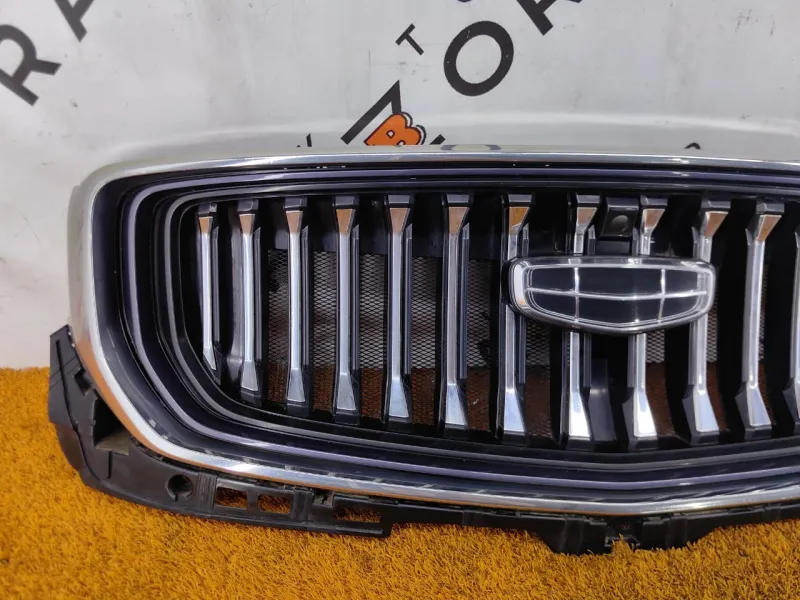 Решетка радиатора