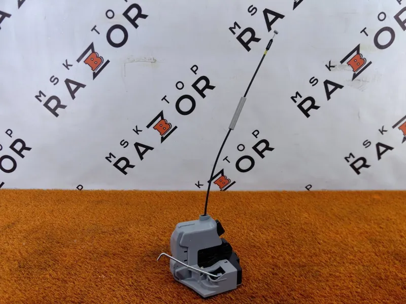 Замок двери