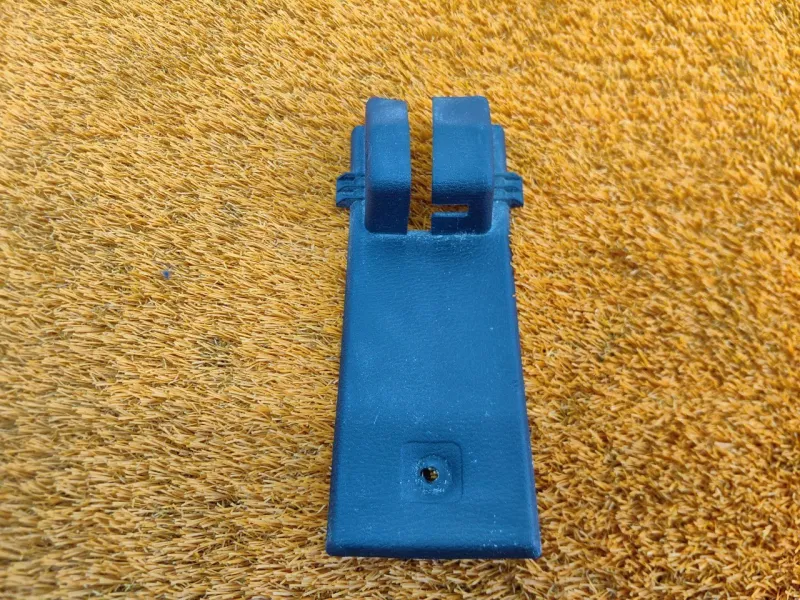 Накладка в салоне