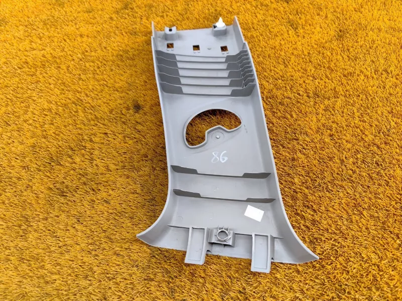 Обшивка стойки