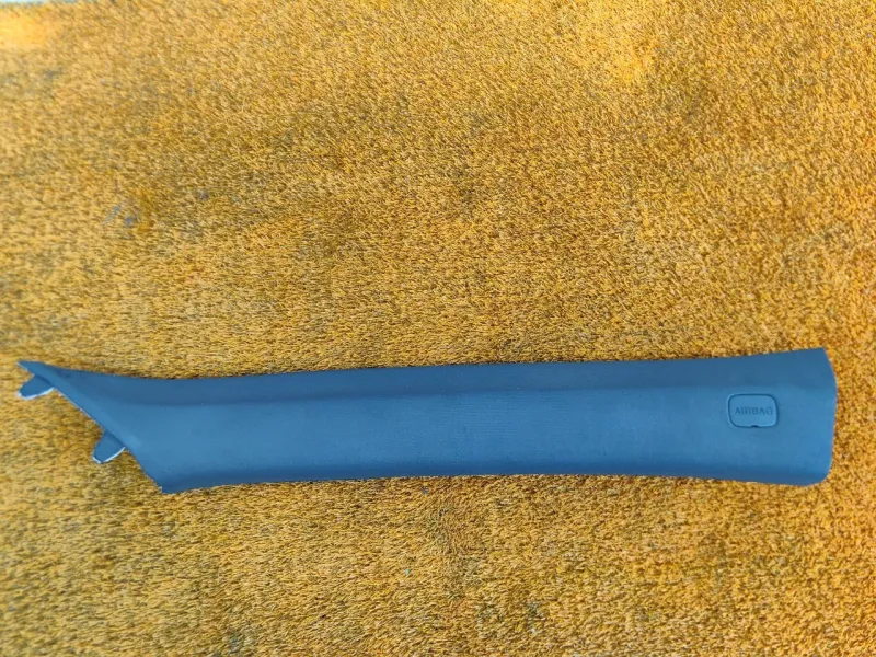 Накладка на стойку кузова