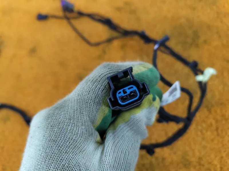 Проводка двери