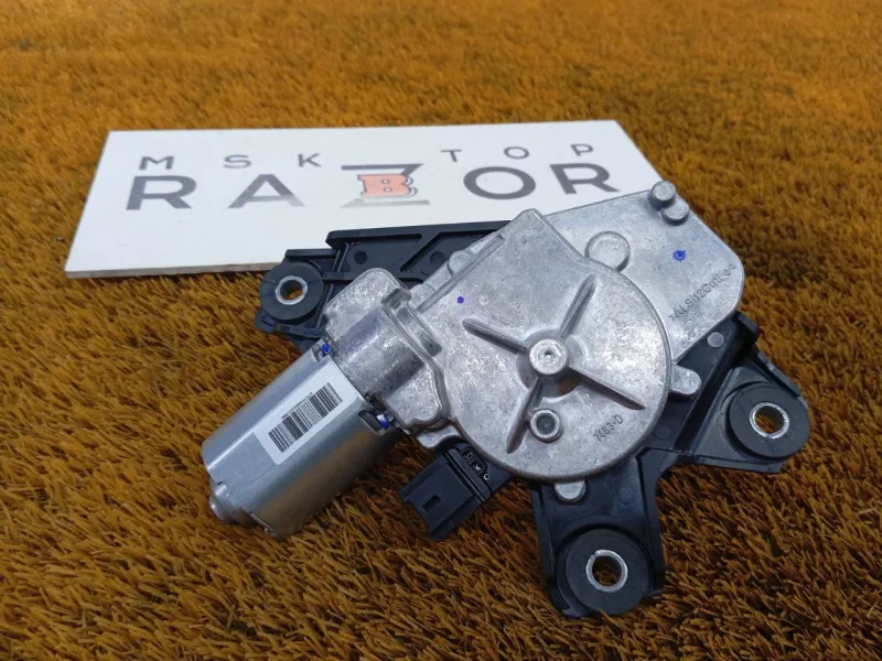 Мотор стеклоочистителя