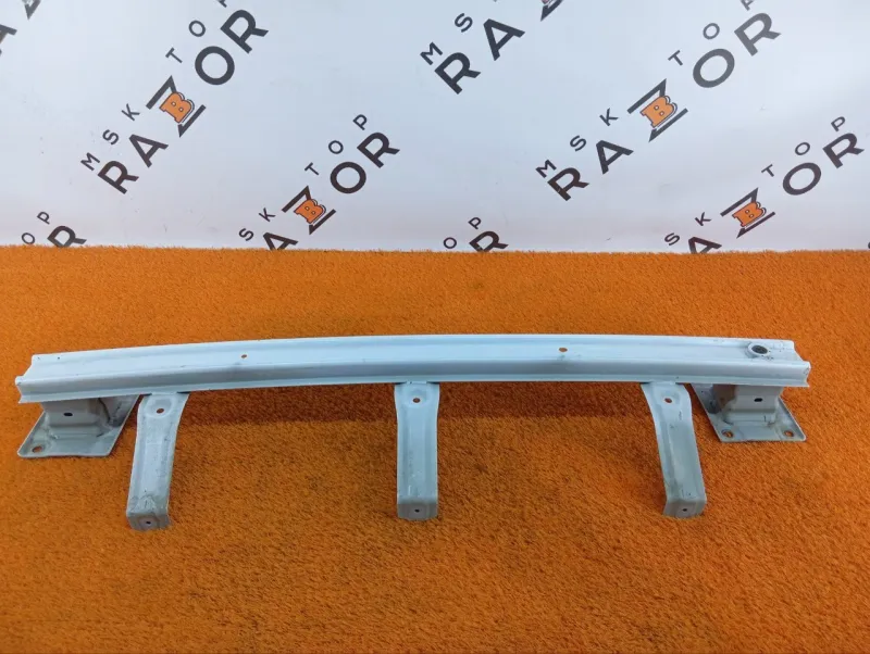 Усилитель бампера