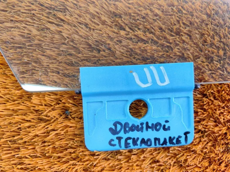 Стекло двери