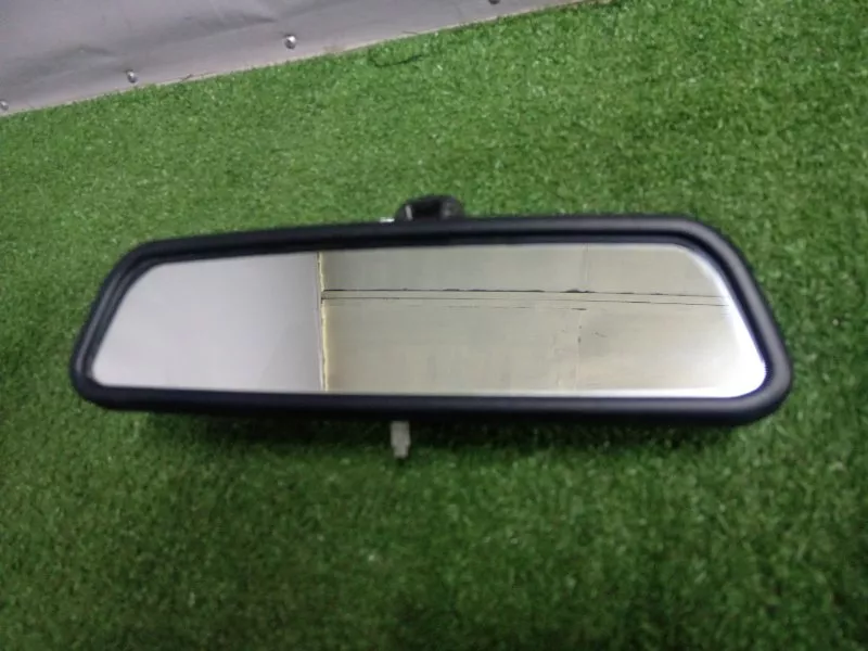 Зеркало заднего вида