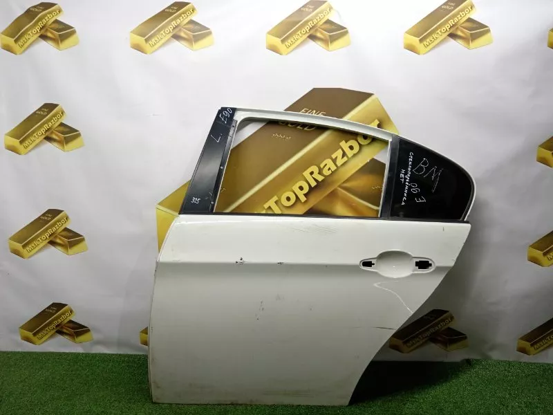 Дверь BMW 3-Series 2006 41007203647 E90, задняя левая