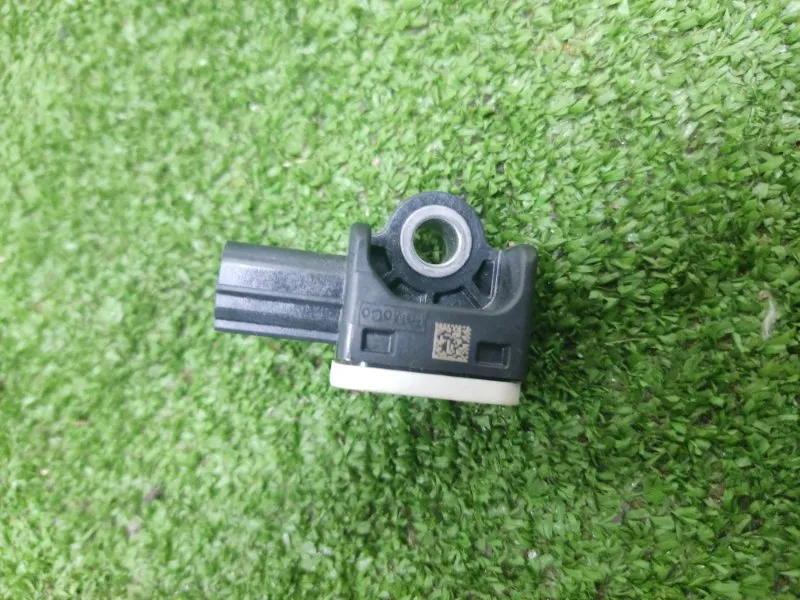 Датчик подушки безопасности