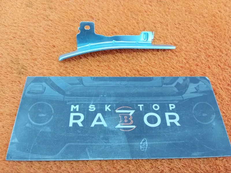 Кронштейн потолка подушки безопасности