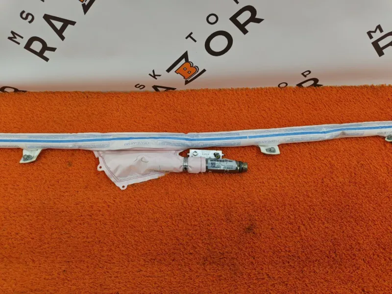 Подушка безопасности боковая