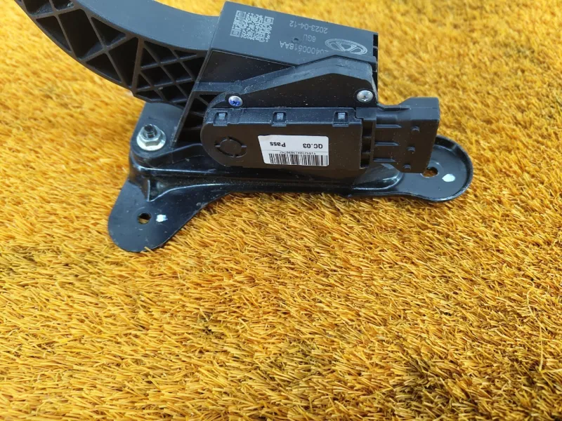 Педаль газа Chery Tiggo 7 PRO 2023 204000516AA SQRE4T15C