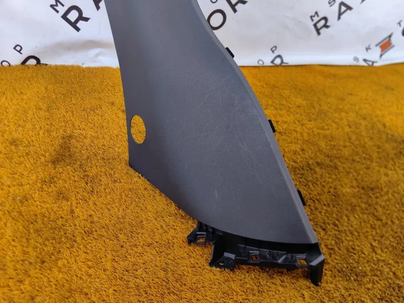 Накладка на стойку кузова