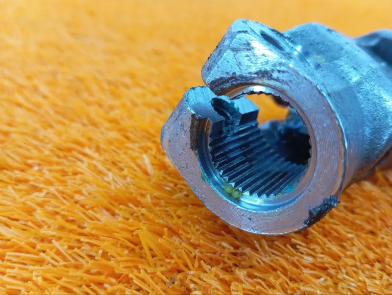 Рулевой карданчик