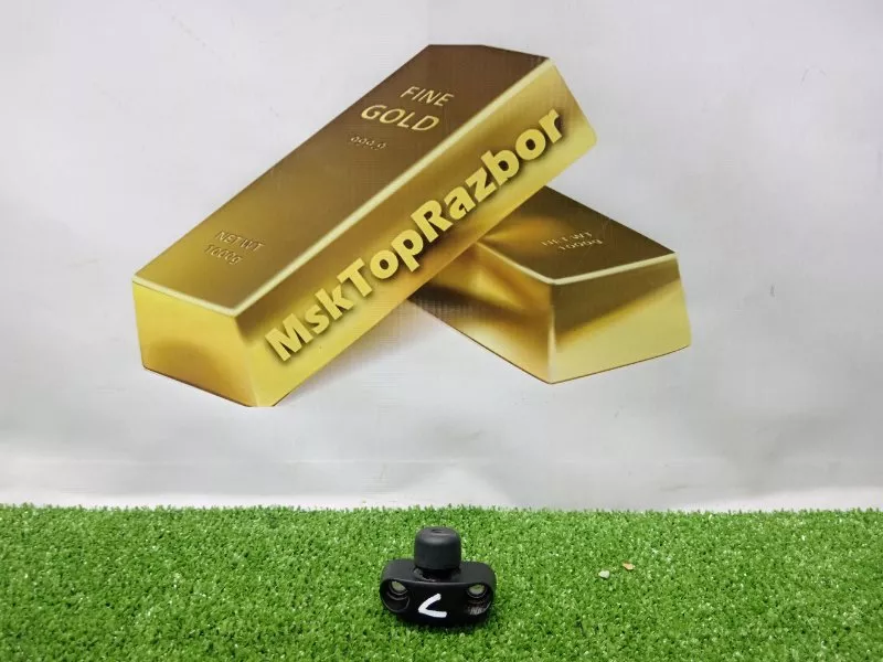 Отбойник крышки багажника