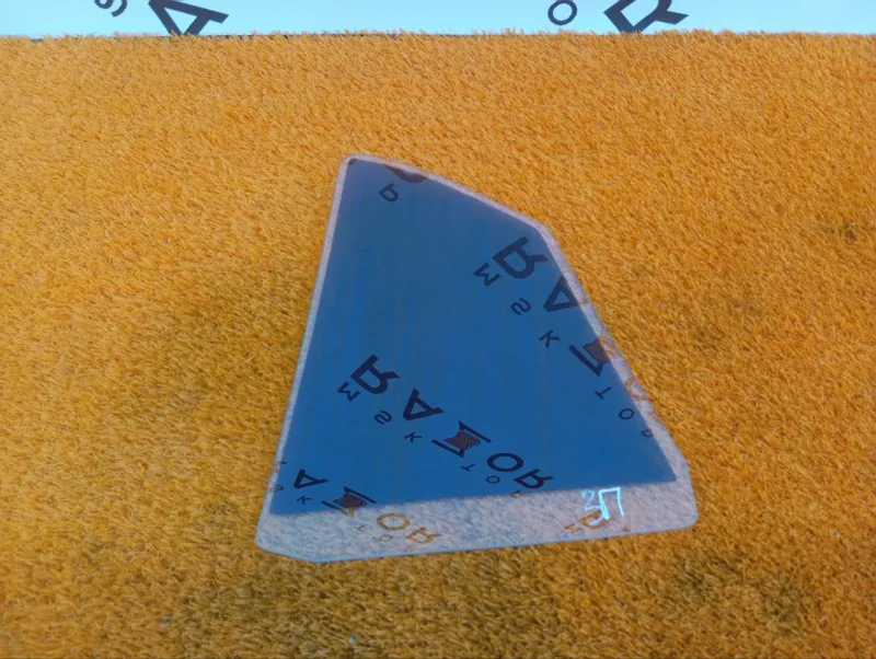 Форточка двери