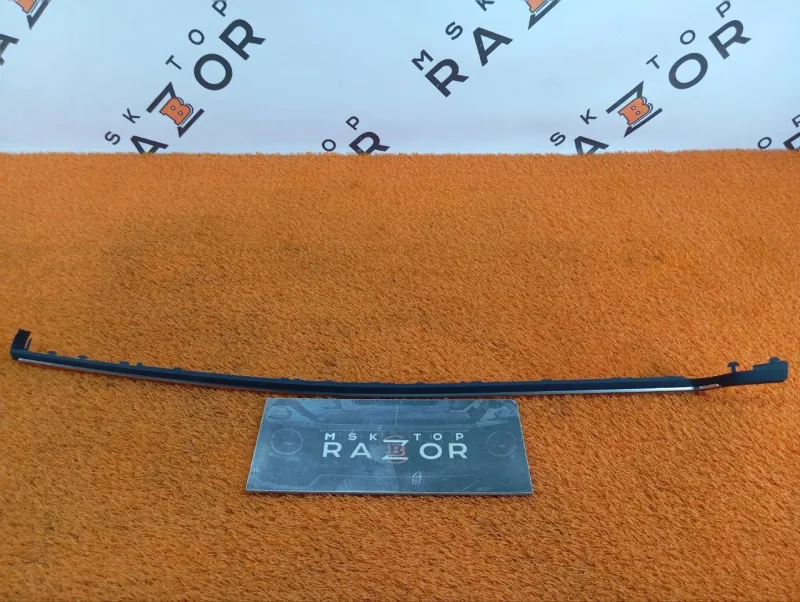 Накладка торпедо декоративная