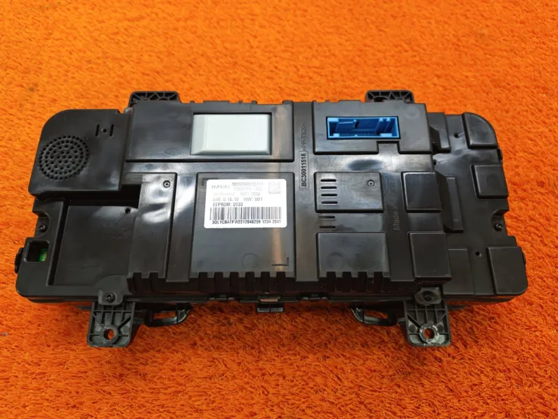 Панель приборов