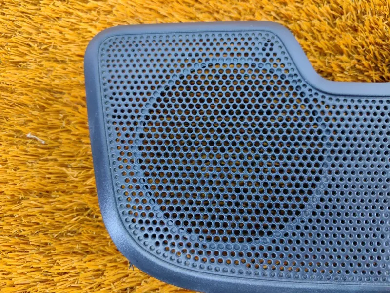 Крышка динамика