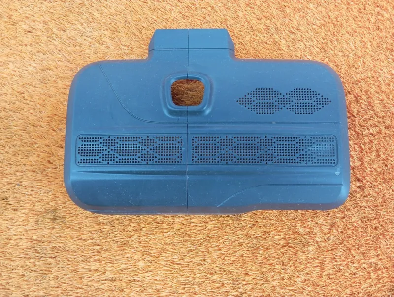 Крышка зеркала