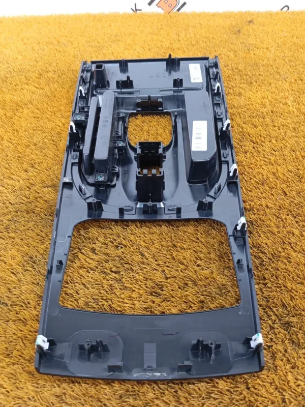 Накладка центральной консоли