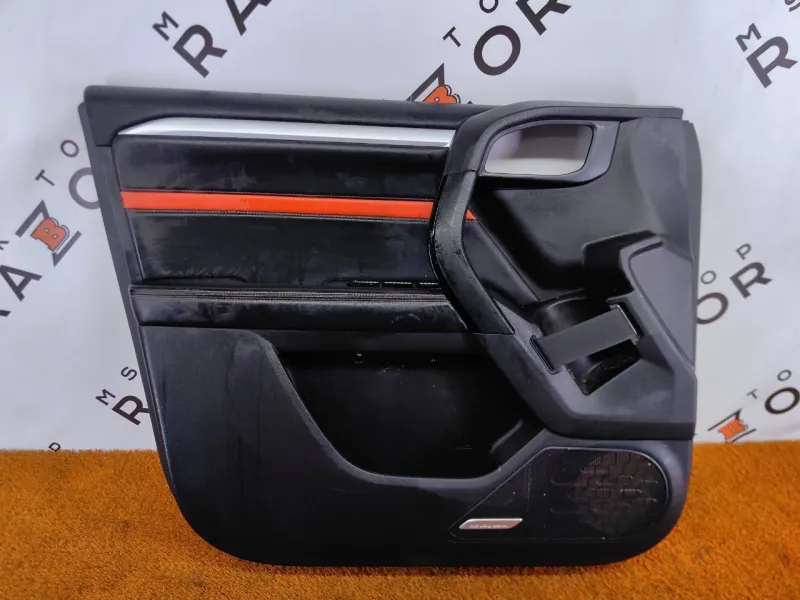 Обшивка двери