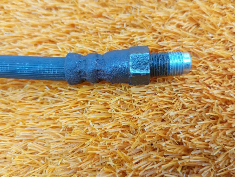 Шланг тормозной